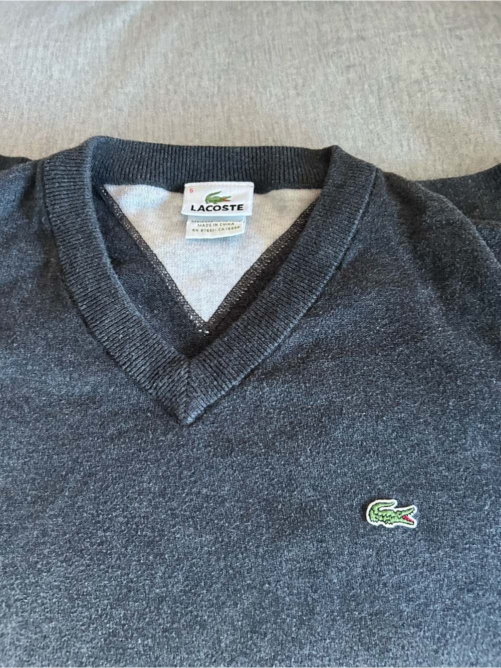 Lacoste Men's V-Neck Sweater Vest in Charcoal Gray L